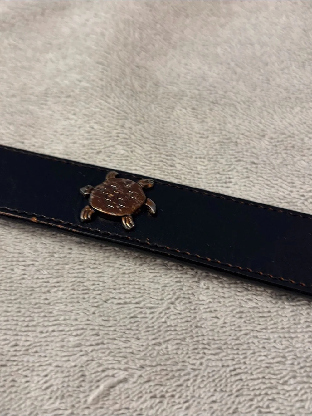 Black Leather Western-Inspired Women's Belt with Metal Accents SZ 32 Vintage